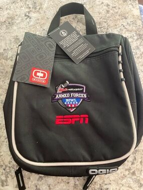 OGIO Black Men’s Toiletry/Travel Pouch with ESPN Armed Forces Bowl Patch
